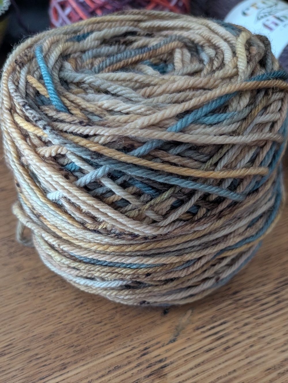 DK Yarn - Picture 2 of 2